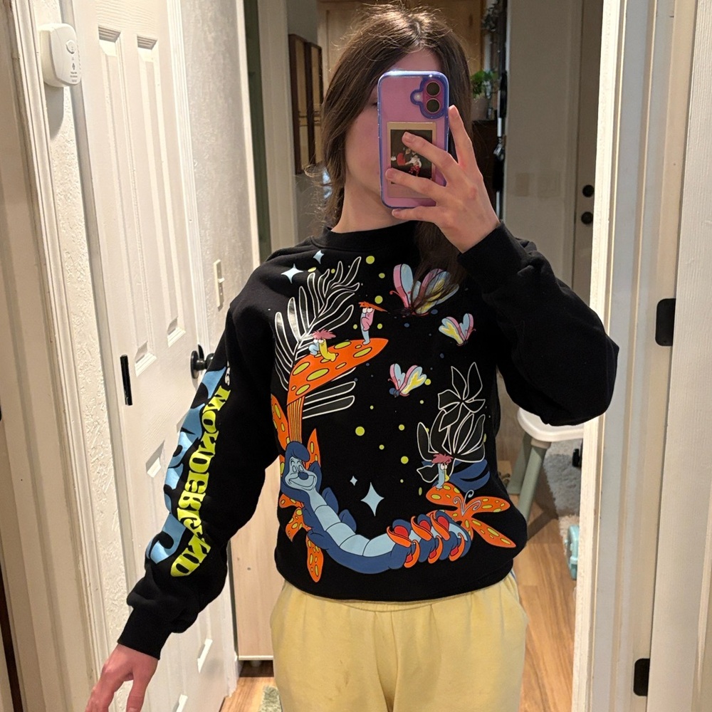 Disneys Alice In Wonderland pullover sweatshirt
